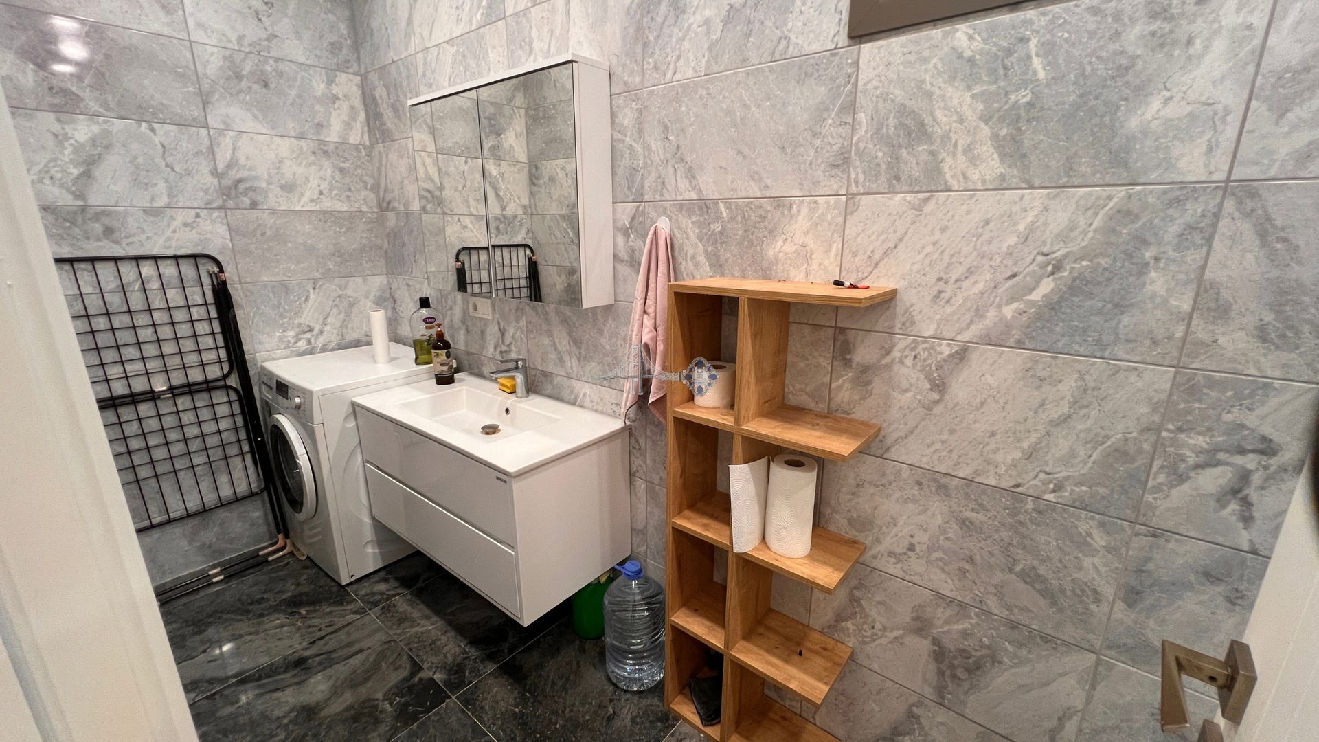 Yeşilköy fully furnished garden floor apartment for rent - photo 12
