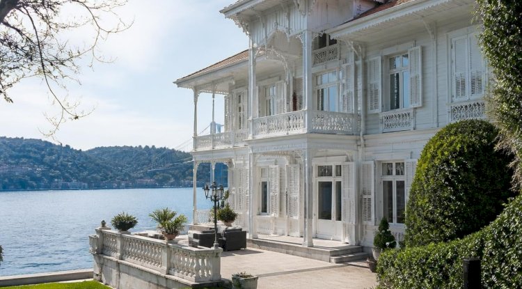Selling a Historic Mansion in Besiktas: The Strategic Importance of Reaching the Right Buyer